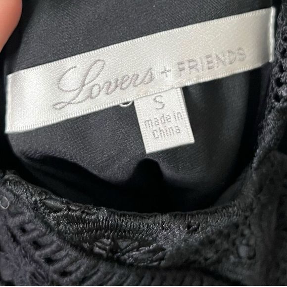 Welcome to my closet. - Picture 11 of 11